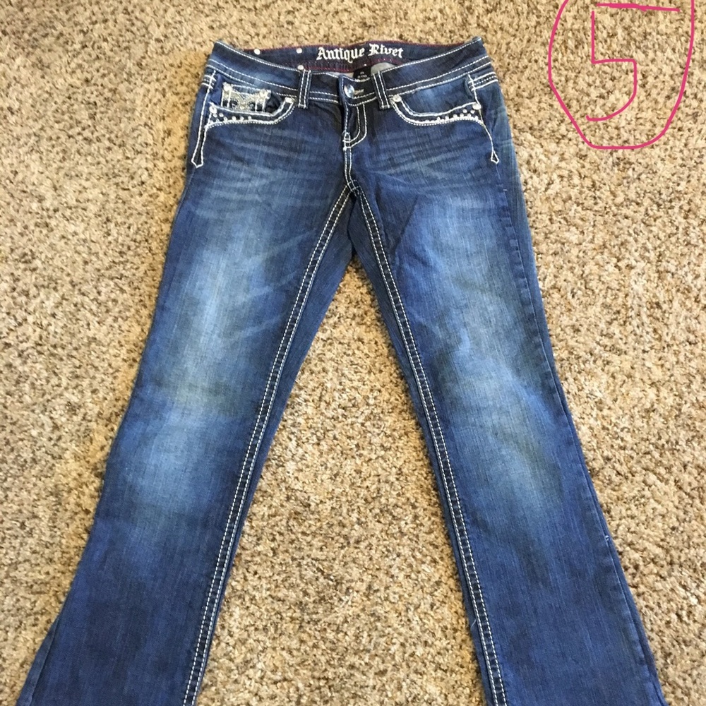 Antique Rivet Jeans - Picture 2 of 4